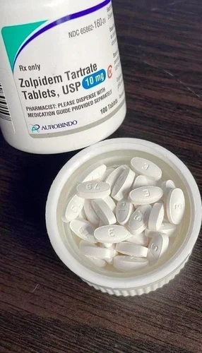 medications to avoid with zolpidem
